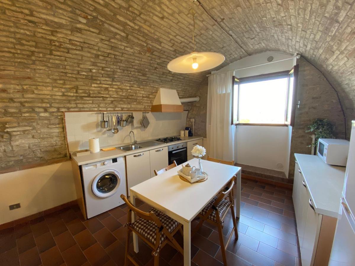 La Casa Dei Ricordi Apartamento San Gimignano Exterior foto