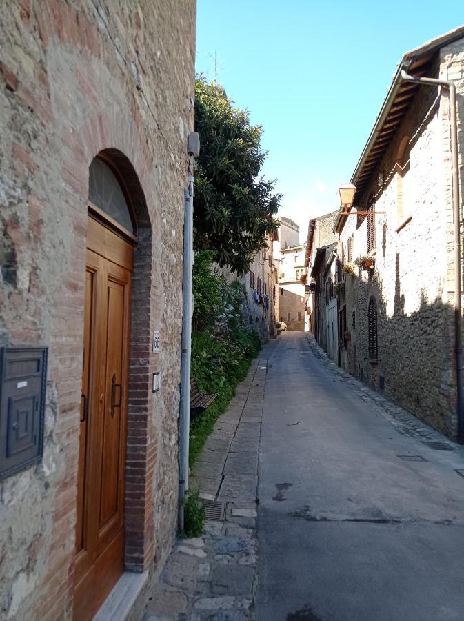 La Casa Dei Ricordi Apartamento San Gimignano Exterior foto